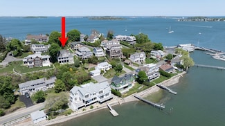 22 Marion St, Hingham, MA 02043