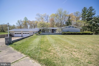 37905 Stasch Rd, Mechanicsville, MD 20659