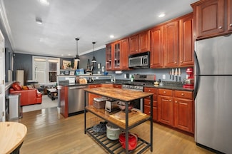 55 Woodward St Unit 1, Boston, MA 02127