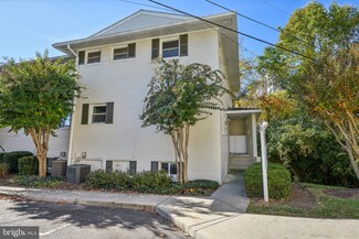 5357 Pooks Hill Rd, Bethesda, MD 20814
