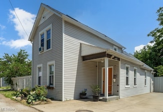 5815 Waverly Ct, Cleveland, OH 44102