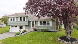 204 Washington St, Brewer, ME 04412