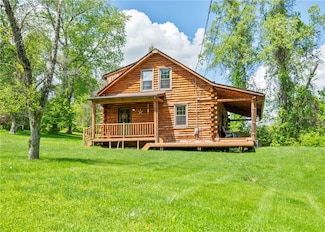 1333 Sugar Run Rd, Venetia, PA 15367