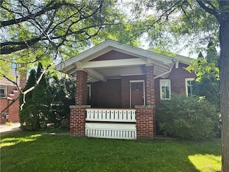 162 N Taylor Ave, Decatur, IL 62522