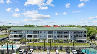 212 Harbor Blvd Unit 205, Destin, FL 32541