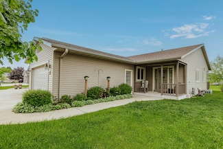 143 Parkview Ct, Cedar Grove, WI 53013