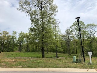 35 Eagle Ridge Rd, Batesville, AR 72501