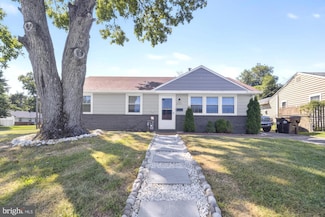 2510 Crafton Dr, Bensalem, PA 19020