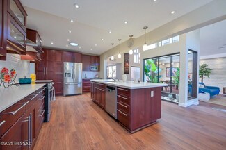 5047 E South Regency Cir, Tucson, AZ 85711