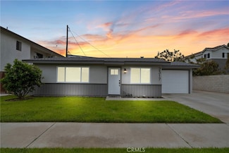2317 England St, Huntington Beach, CA 92648