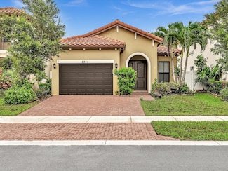 4914 NW 48th Ln, Lauderhill, FL 33319