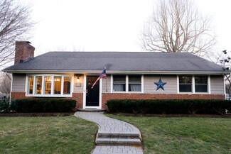 27 Crusius Place, Colts Neck, NJ 07722