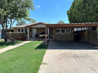3215 1st St, Lubbock, TX 79415