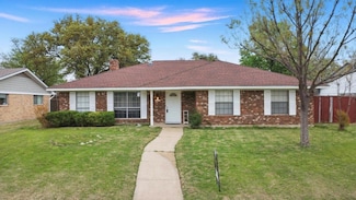 2105 Drake Dr, Richardson, TX 75081