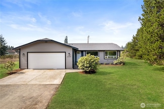 3337 Emerald Ln SW, Olympia, WA 98512