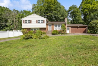 5 Ash Dr, Northford, CT 06472