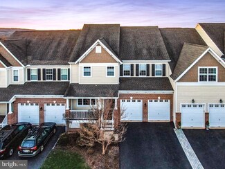 502 Titus Rd, Lambertville, NJ 08530