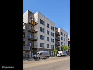 2139 W Madison St, Chicago, IL 60612