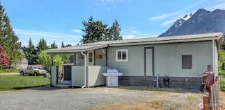 1225 Darrington St Unit 1, Darrington, WA 98241