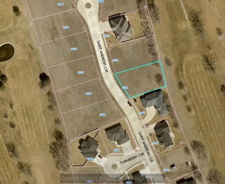 3129 Saint Andrews Cir, Grand Island, NE 68803