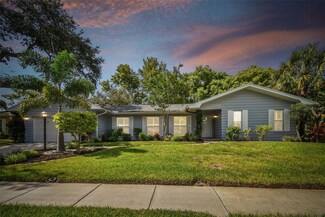 2264 Saint Charles Dr, Clearwater, FL 33764