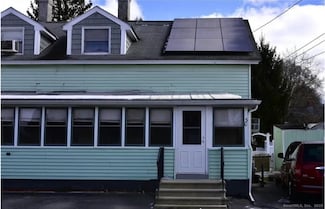 30 N Chestnut St, Plainfield, CT 06354