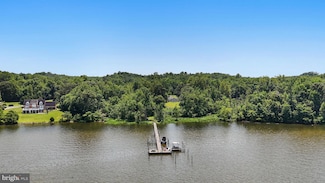 5898 Cove Harbour Dr, King George, VA 22485