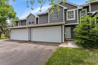 16503 Biscayne Blvd, Eden Prairie, MN 55347