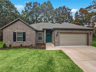 30 Lochgilphead Ln, Bella Vista, AR 72715