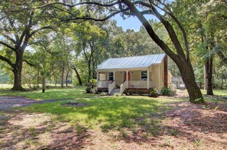 5913 Drayton St, Ravenel, SC 29470