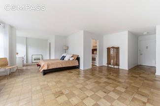 140 W End Ave Unit 6D, New York, NY 10023
