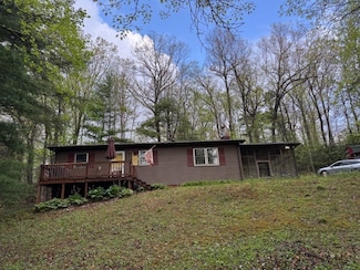 44 Paradise Run Ln, Collettsville, NC 28611