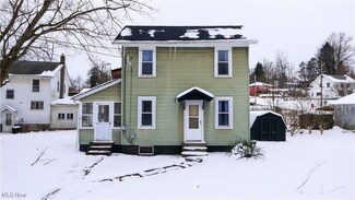 4741 E Prospect St, Mantua, OH 44255