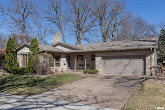 3410 51st St, Moline, IL 61265