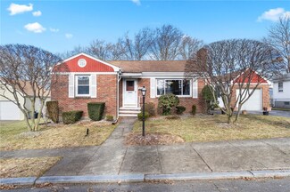 105 Funston Ave, Providence, RI 02908