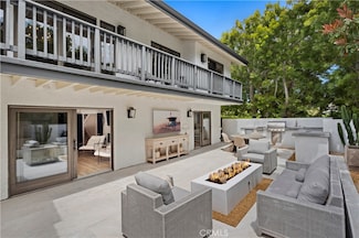 11 Mainsail Dr, Corona Del Mar, CA 92625