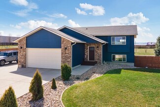 22761 Pickarts Ln, Box Elder, SD 57719