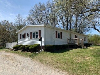 2635 S 700 E, Knox, IN 46534