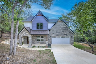 153 E Keanahalululu Ln, Bastrop, TX 78602
