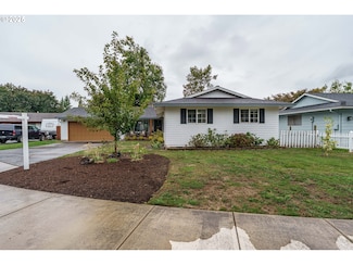 3635 SE Helen Ct, Troutdale, OR 97060