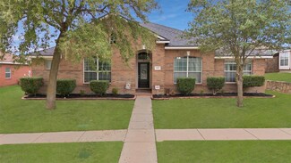 613 Azalea Dr, Glenn Heights, TX 75154