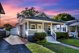 1121 N Raynor Ave, Joliet, IL 60435