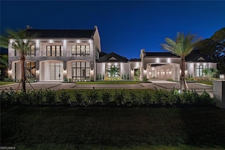 117 West St, Naples, FL 34108