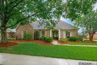 5104 Creek Valley Dr, Zachary, LA 70791