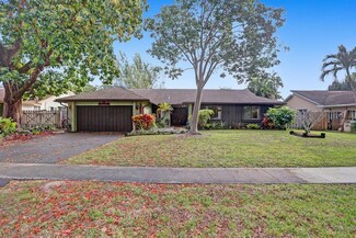 2900 SW 81st Way, Davie, FL 33328