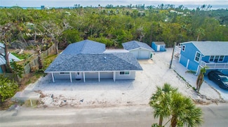 608 Saint Judes Dr, Longboat Key, FL 34228