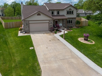 8206 Castle Pines Place, Fort Wayne, IN 46835