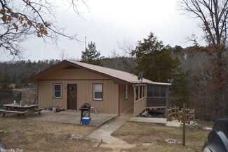3024 Culp Rd, Calico Rock, AR 72519