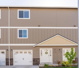 7788 Jacqueline Way, White City, OR 97503