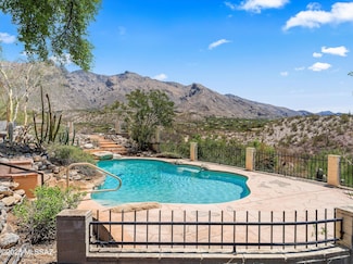 6610 N Sutherland Ridge Place, Tucson, AZ 85718